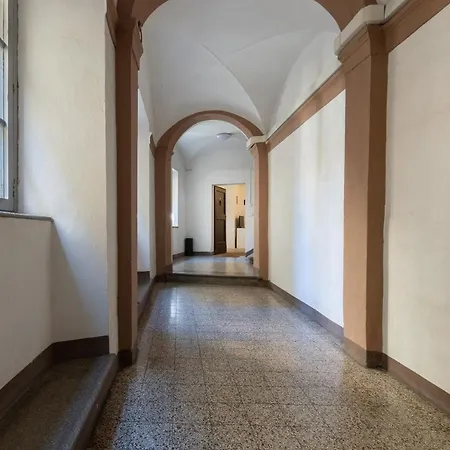 Affaccio Sul Castellare Daire Siena